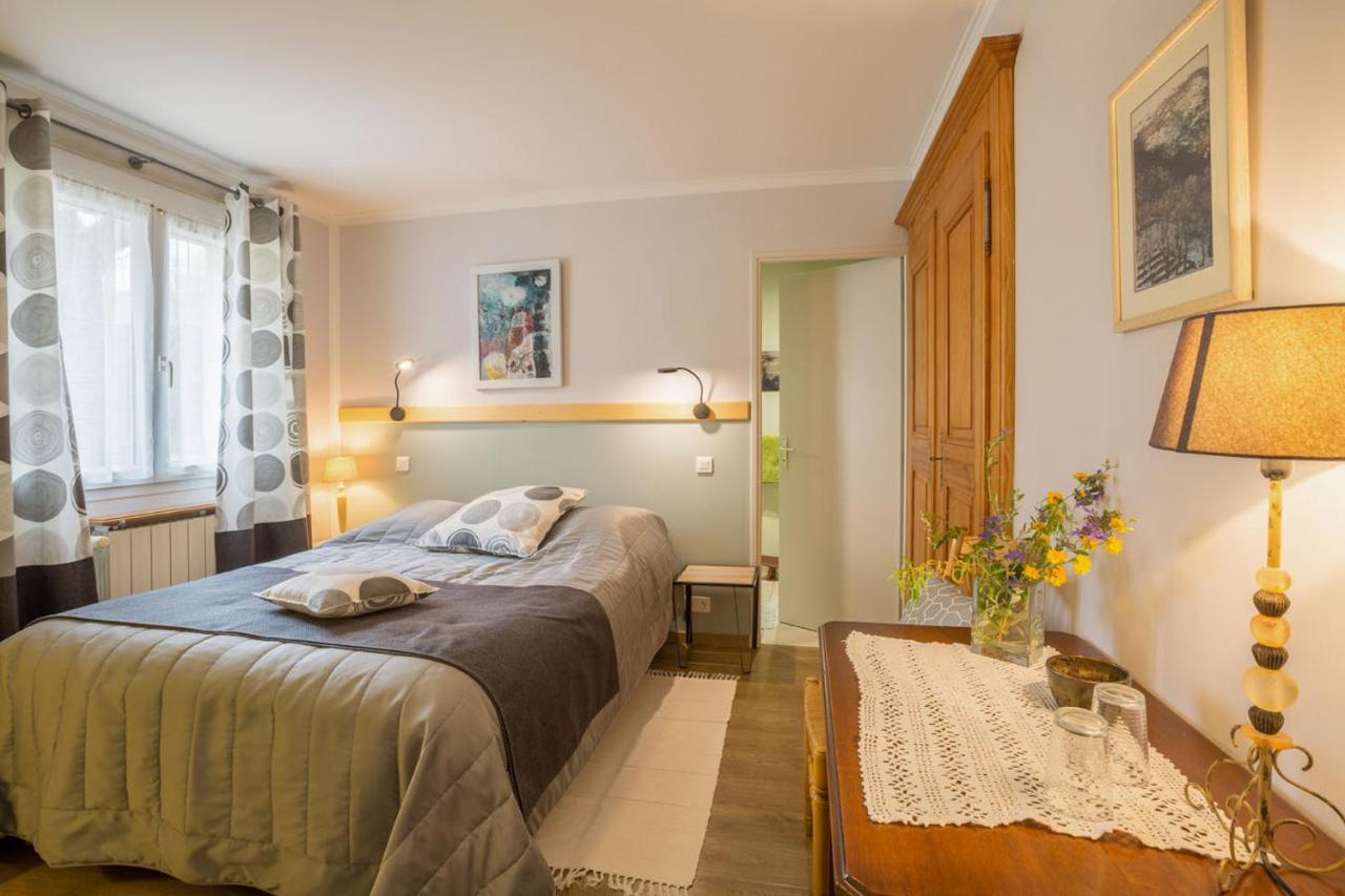 Gite De Groupe 15 A 19P, Parc, Salle De Reception - Chambres D'Hotes En Semaine Villeneuve-de-Berg Dış mekan fotoğraf