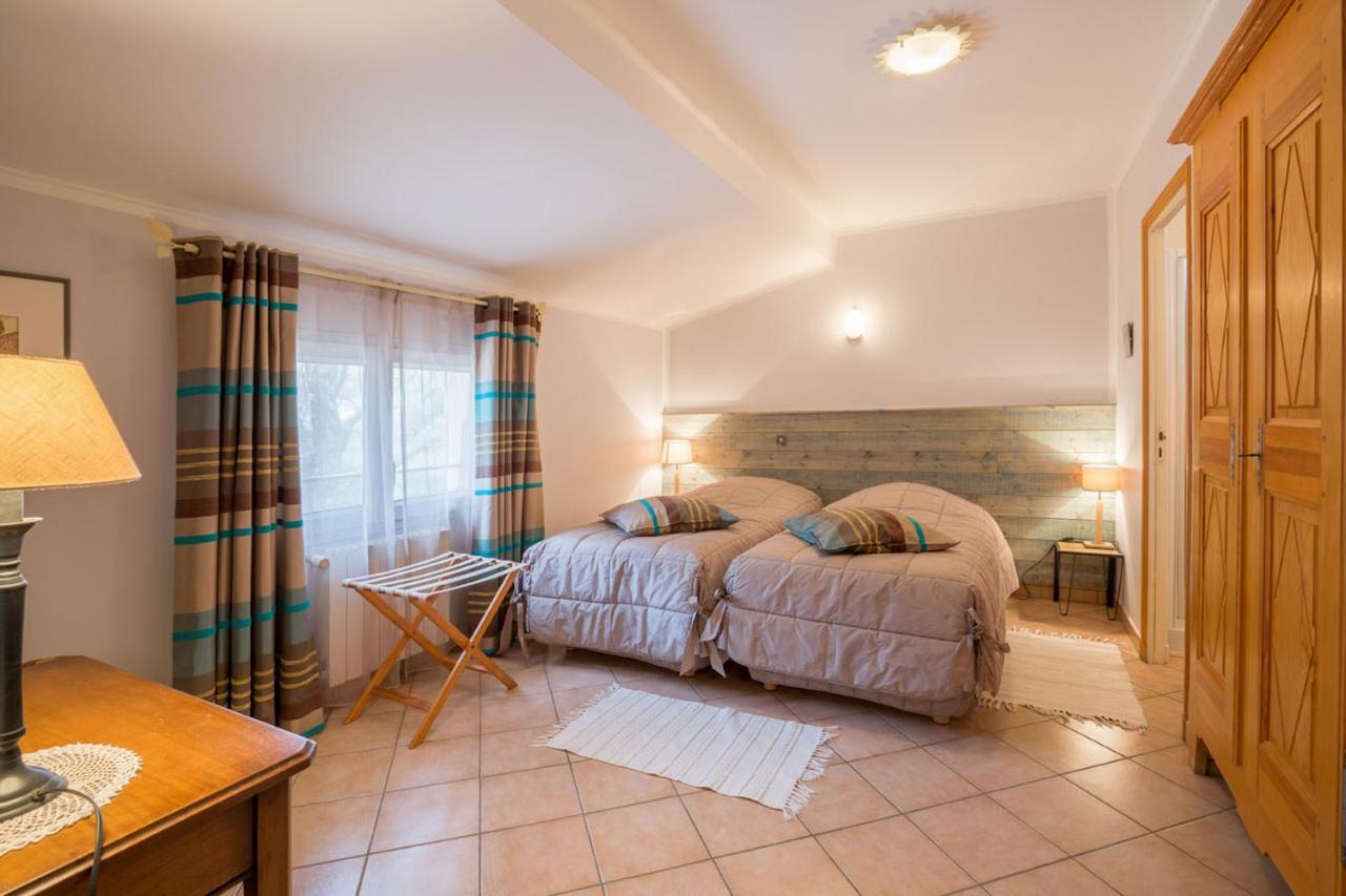 Gite De Groupe 15 A 19P, Parc, Salle De Reception - Chambres D'Hotes En Semaine Villeneuve-de-Berg Dış mekan fotoğraf