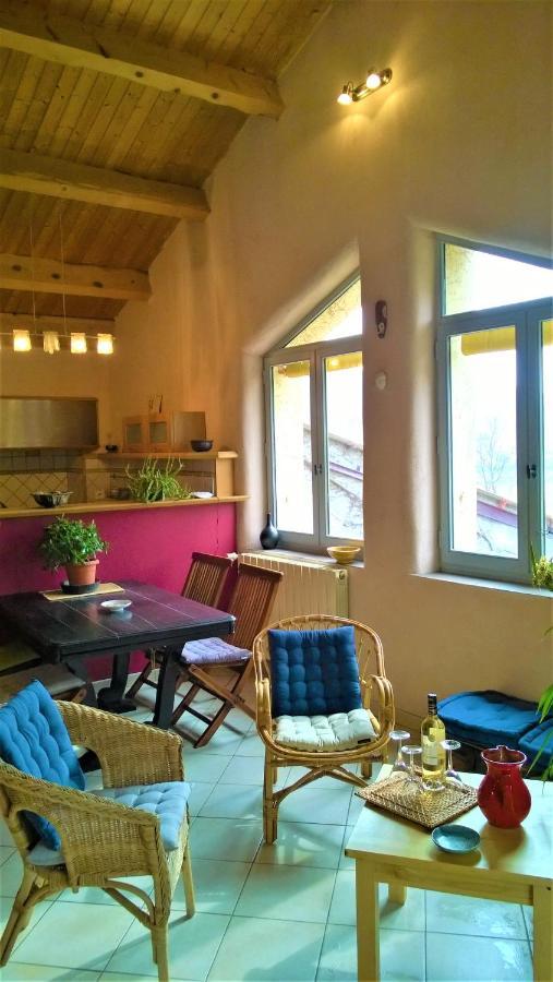Gite De Groupe 15 A 19P, Parc, Salle De Reception - Chambres D'Hotes En Semaine Villeneuve-de-Berg Dış mekan fotoğraf