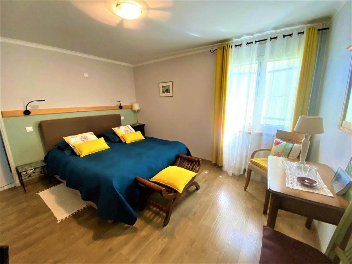 Gite De Groupe 15 A 19P, Parc, Salle De Reception - Chambres D'Hotes En Semaine Villeneuve-de-Berg Dış mekan fotoğraf