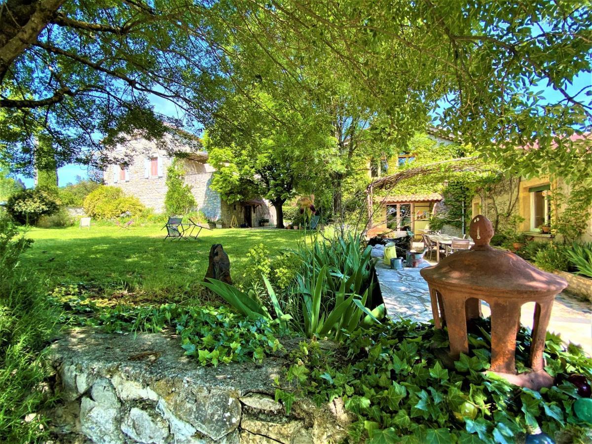 Gite De Groupe 15 A 19P, Parc, Salle De Reception - Chambres D'Hotes En Semaine Villeneuve-de-Berg Dış mekan fotoğraf